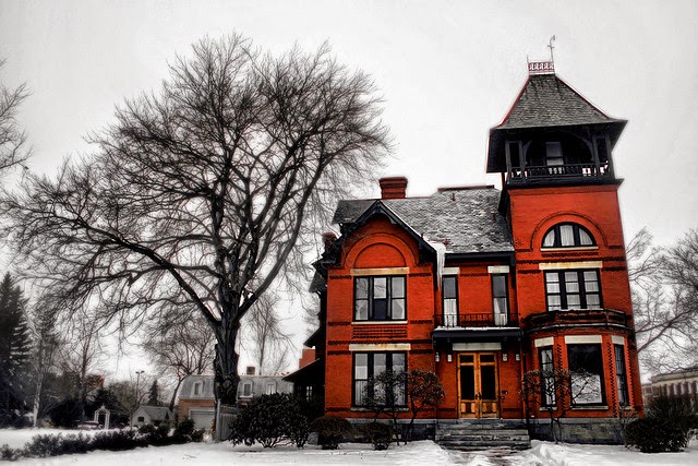 [Image: ve-may-bay-di-albany.jpg]