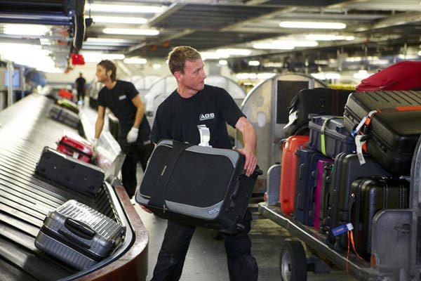 Đặt mua v&eacute; m&aacute;y bay ở Vietnam Booking