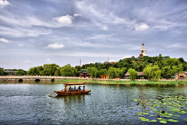 ve-may-bay-di-beijing-2