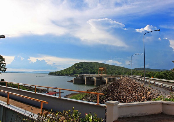 ve-may-bay-di-khon-kaen-3