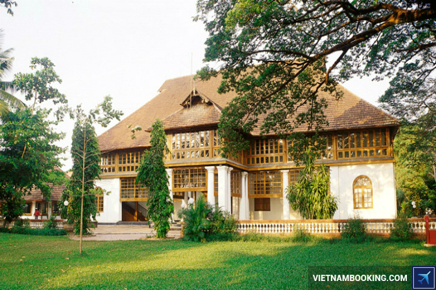 ve may bay di kochi gia tot 