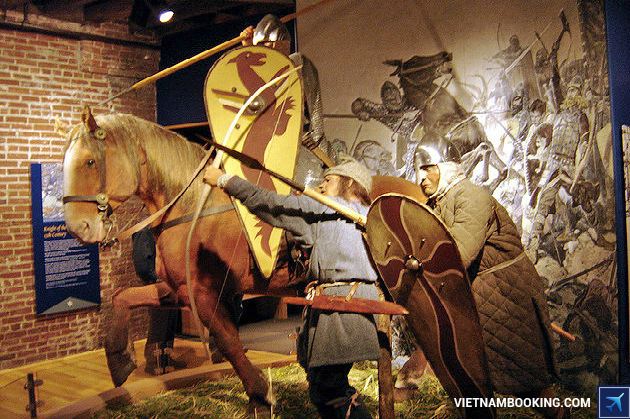 ve may bay di louisville gia re 