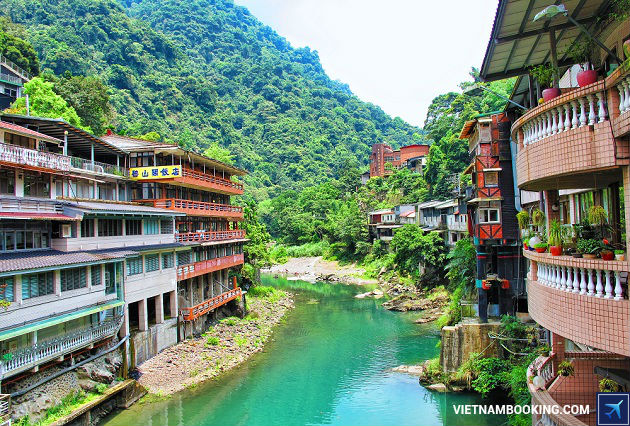 ve may bay di dai loan gia re