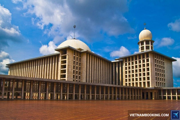 ve may bay di indonesia