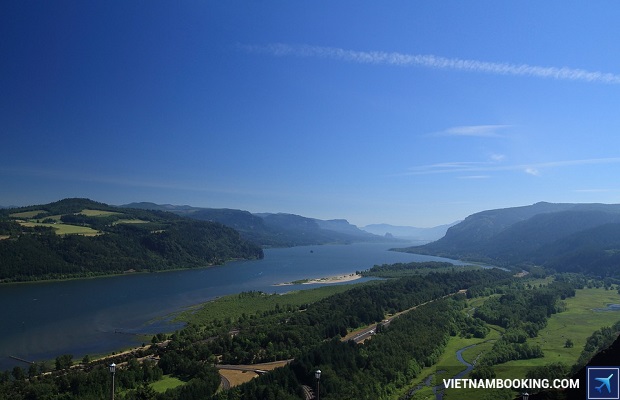 ve may bay di portland