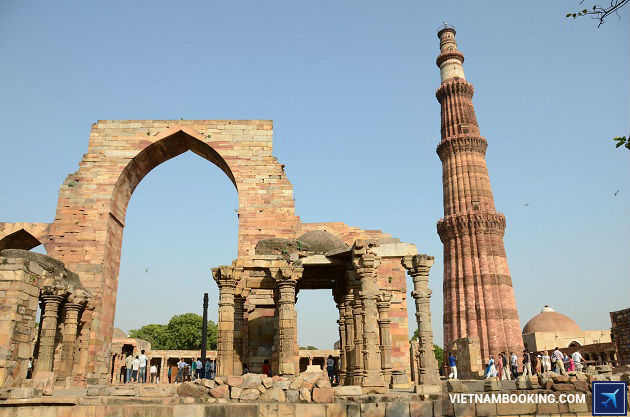 ve may bay gia re di an do