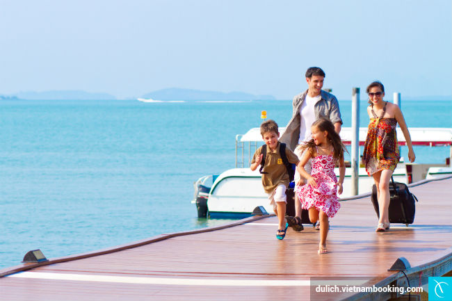 bi kip du lich tet gia re