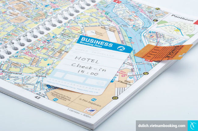 Nên ghi lại địa chỉ khách sạn hoặc những địa điểm nổi tiếng ở gần đó du lich gia re