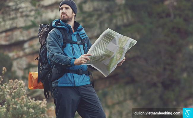Cần giữ bình tĩnh khi bị lạc và xác định lại phương hướng bi quyet du lich