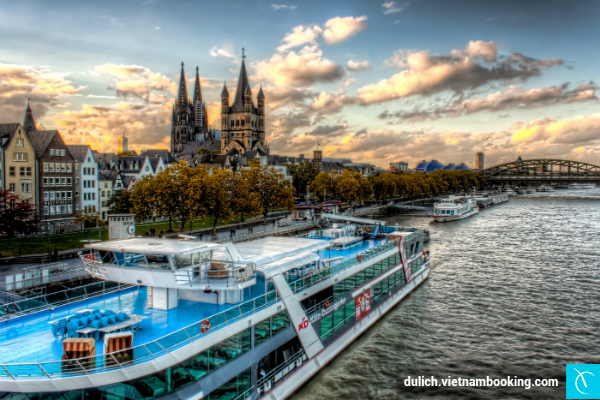 chiem-nguong-10-nha-tho-gothic-dep-nhat-chau-au-9-31-12-2015