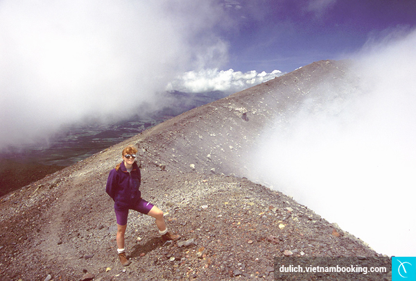 chinh-phuc-5-ngon-nui-lua-ngoan-muc-tai-nhat-ban-3-29-12-2015