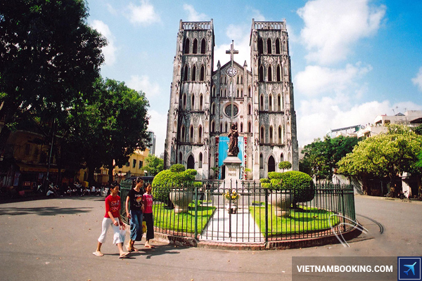 don-giang-sinh-tai-7-nha-tho-co-dep-nhat-cua-ha-noi-2-10-12-2015