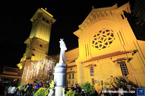 don-giang-sinh-tai-7-nha-tho-co-dep-nhat-cua-ha-noi-5-10-12-2015