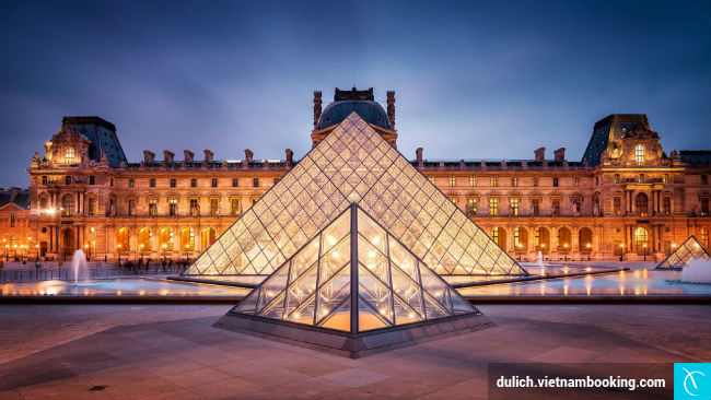Nên tham quan bảo tàng Louvre tham quan paris can chu y