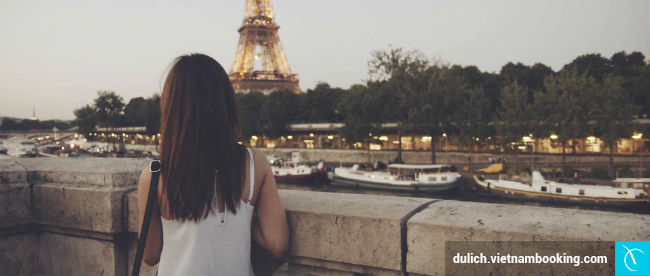 Không cần chu du qua hết các điểm du lịch kham pha paris can chu y