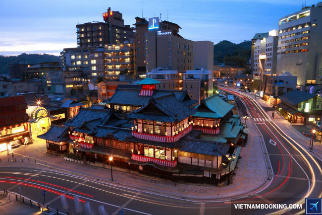 ve may bay di nhat ban gia huu nghi