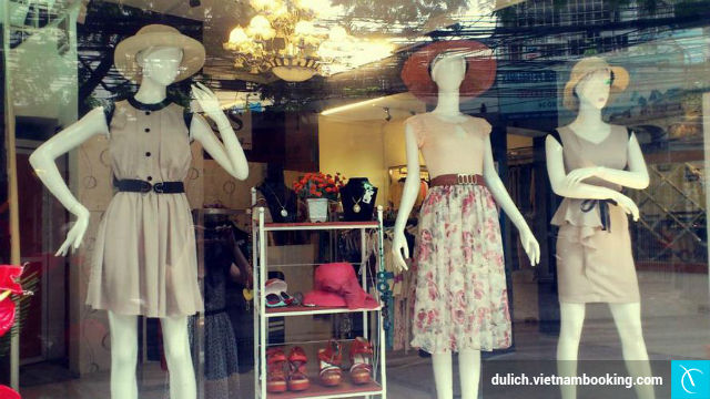 suc hap dan tu du lich ha noi