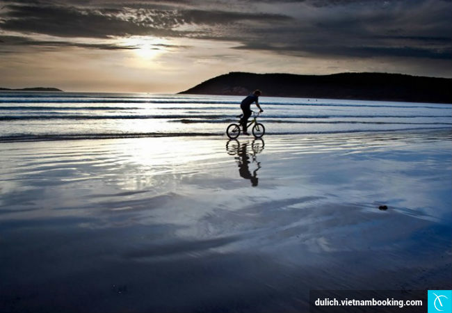 trai-nghiem-hap -dan-du -lich-bien-4-1-2015