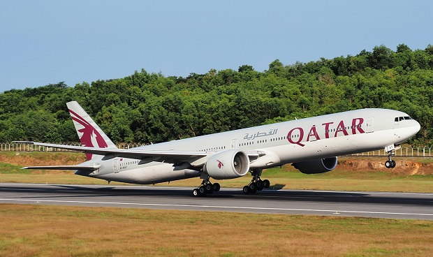 vé máy bay Qatar Airways