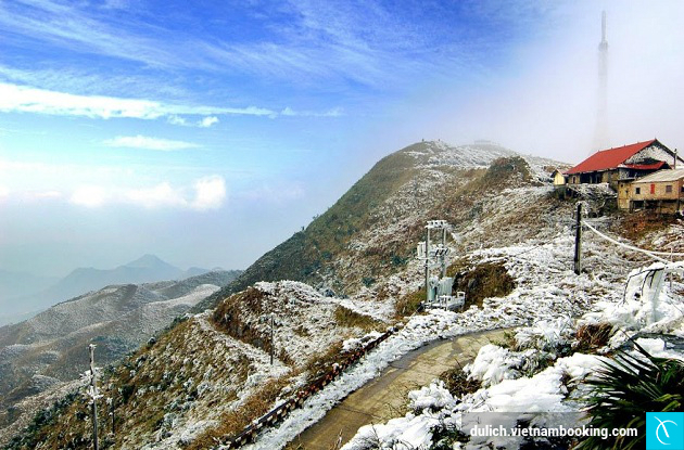 Tuyết phủ đỉnh Mẫu Sơn du lich lang son