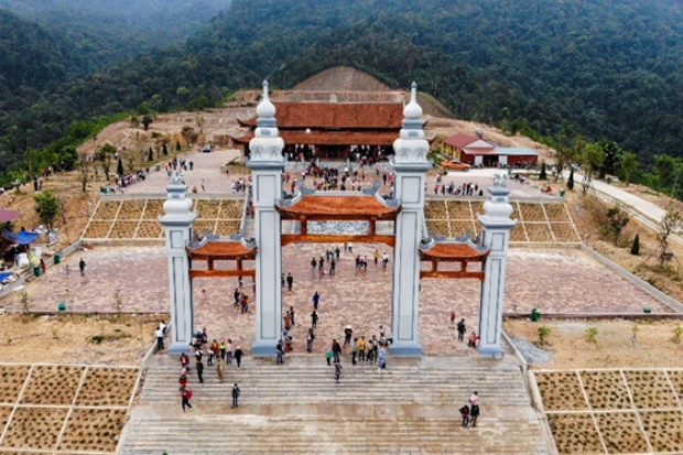 Du lịch Quảng Ninh - Yên Tử