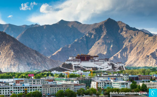 tour du lich tay tang gia re