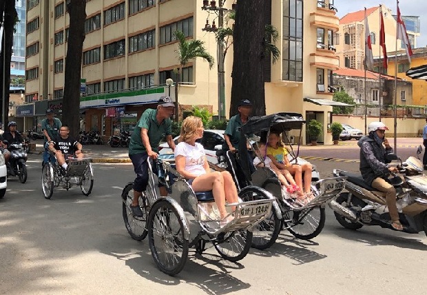 Du lịch Sài Gòn - xích lô