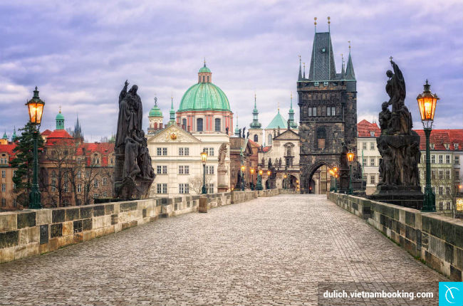 prague-diem-den-khong-nen-bo-lo-o-chau-au-5-18-01-2017