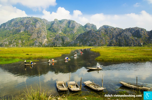 dam van long - du lich ninh binh