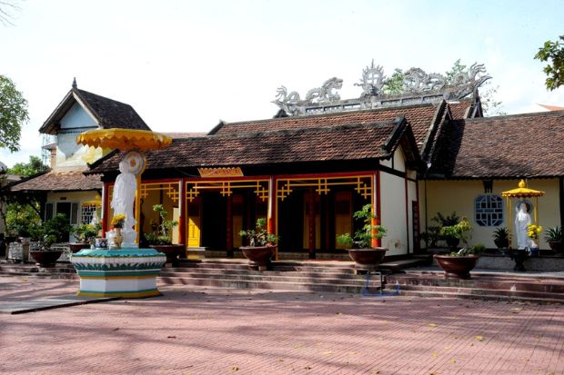 Địa điểm du lịch Kon Tum - Chùa Bác Ái