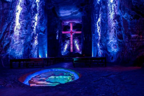 Ti&ecirc;u điểm du lịch th&aacute;ng 4