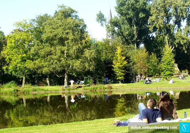 du lich ha lan vietnam booking