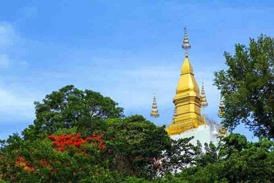 Tour du lịch Lào tháng 4