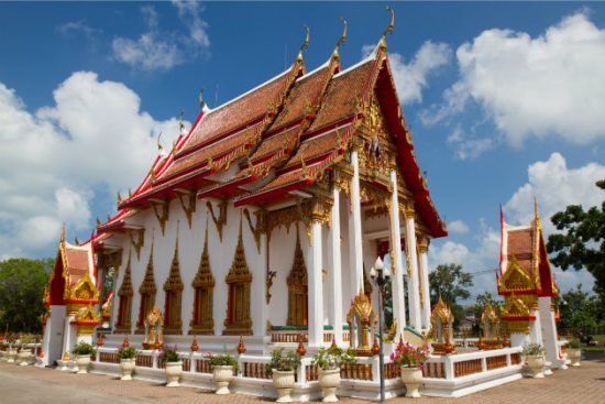 Du lịch nước ngoài