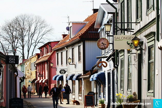 di tour du lich thuy dien