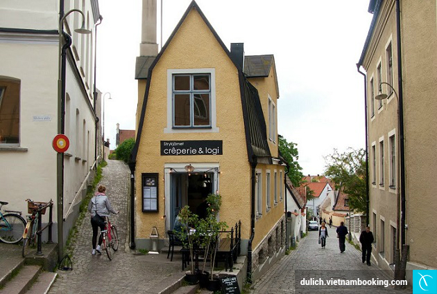 di du lich thuy dien gia re