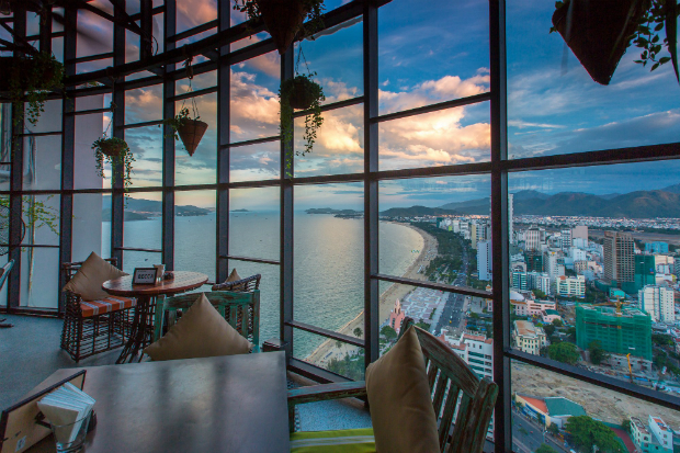 Premier Havana là khách sạn nên ở tại Nha Trang 