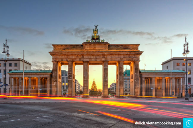 nhung-diem-den-noi-bat-o-duc-4-13-03-2017