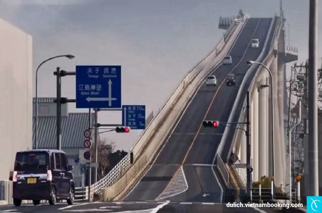 Cầu Eshima Ohashi, Nhật Bản nhung cung duong nguy hiem nhat the gioi