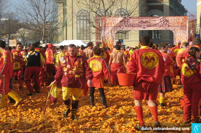 le hoi nem nhau tren the gioi