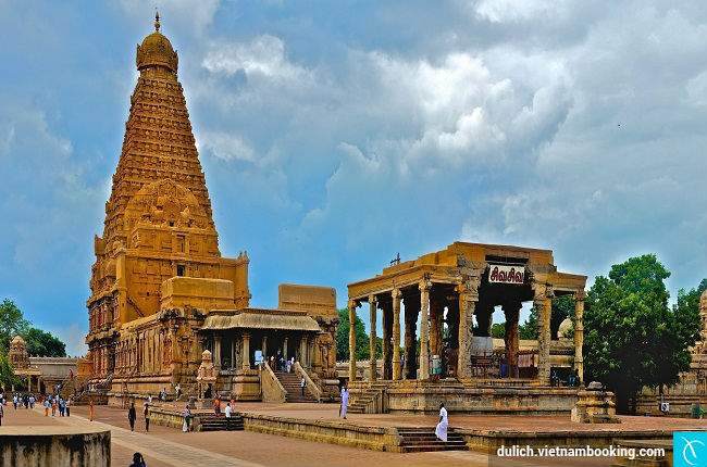 nhung cong trinh kien truc ton giao do so nhat the gioi