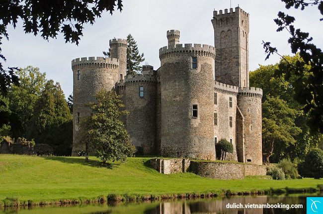 Lâu đài cổ kính tuyệt đẹp ở Pháp nhung noi lang man nhat the gioi