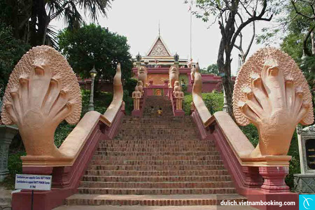 Chùa Wat Phnom cổ kính du lich phnom penh