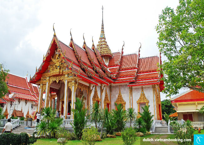 vui-choi-tha-ga-o-thien-duong-bien-phuket-1-17-03-2017