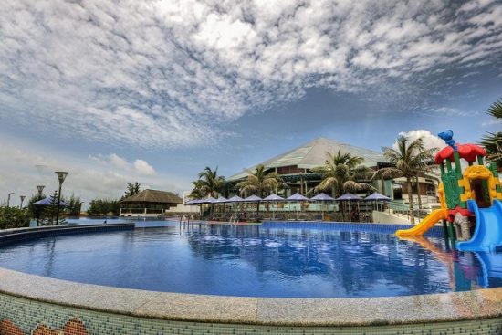 Khách sạn Hồ Tràm giá tốt