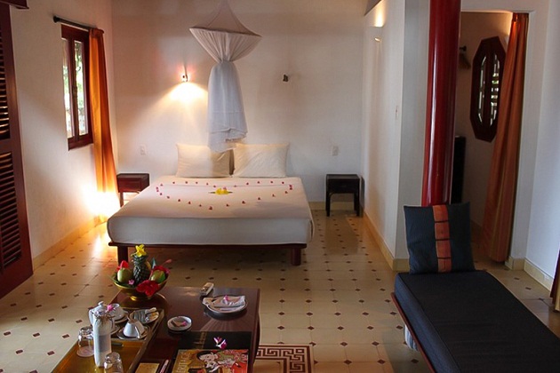 Kh&aacute;ch sạn Tam Hải gi&aacute; rẻ