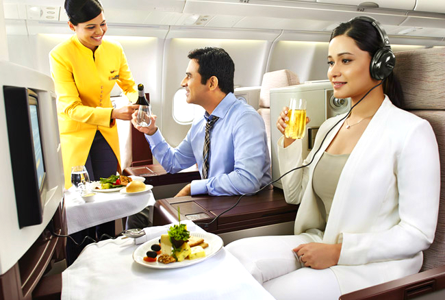 Jet Airways luôn hết mình vì sự hài lòng của khách hàng ve may bay jet airways 2