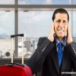 Cách đi máy bay không bị ù tai: 10+ mẹo hiệu quả cho mọi hành khách