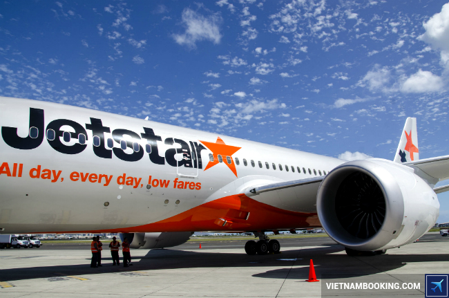 hang-ghe-tren-may-bay-jetstar-18-5-2017-1