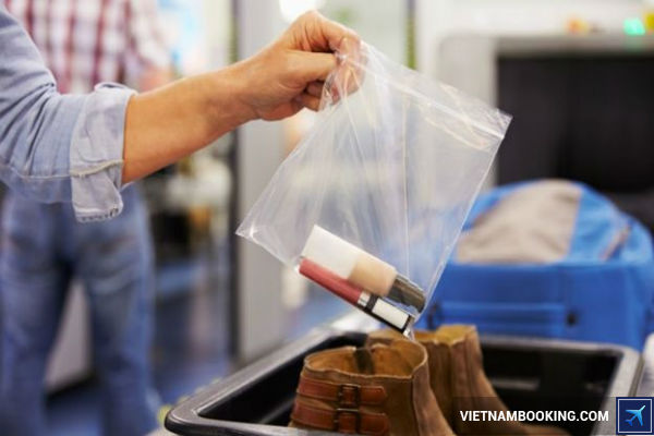 kinh-nghiem-bo-tui-cho-nguoi-di-may-bay-VNA-lan-dau-23-05-2017-2